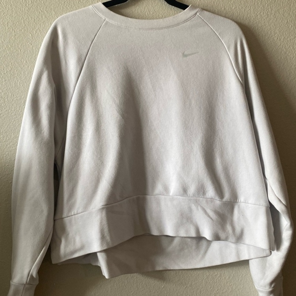 Nike Size Large Sweater